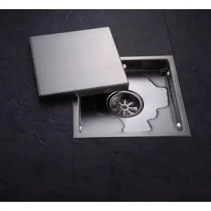 ⁦תעלה נסתרת לניקוז / ביקורת דגם "סקוואר" | 15/15 | פטנט חוסם ריחות וחרקים| ניקל מוברש | מק"ט 111BN⁩ – תמונה ⁦7⁩