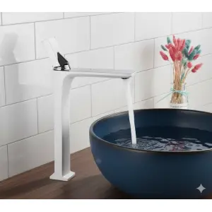 ⁦ברז לכיור מקלחת מונח | לבן משולב כרום | מק"ט 480⁩ – תמונה ⁦2⁩