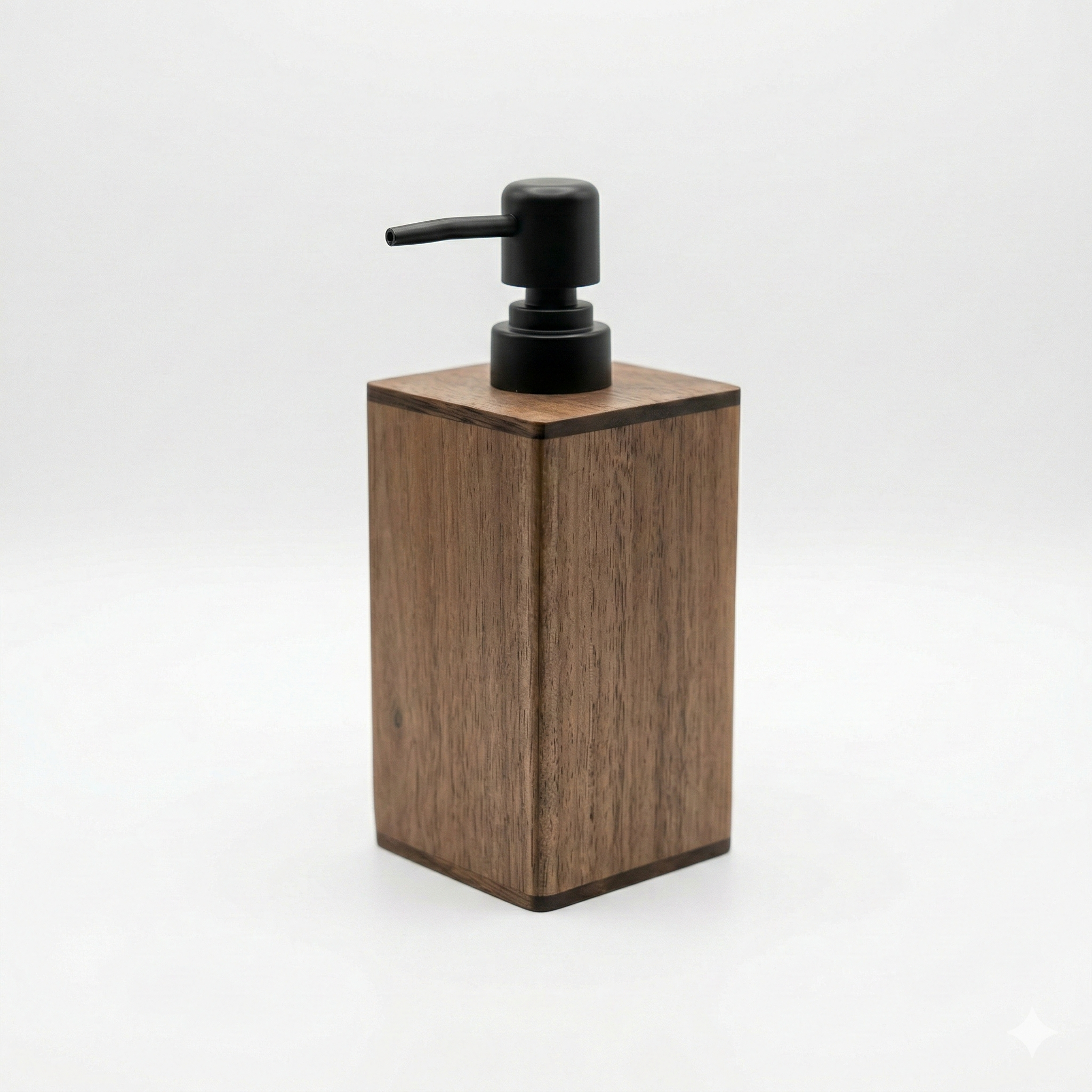 מתקן לסבון נוזלי מעץ | פרופיל מרובע | שחור מט | מק"ט 076/1